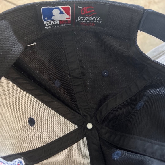 Hat - Picture 3 of 3